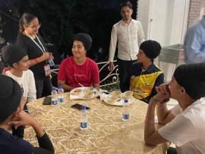 food-check-by-athletes-1